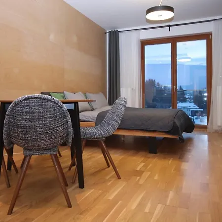 Apartment Medvedin 100 *